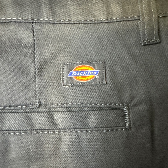 Dickies 8UU Womens Navy Blue Work Cargo Pants New Tags RN20697 Capris Ankle - Picture 3 of 10